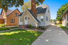 827 CATHERINE Street, Allouez, WI 54301