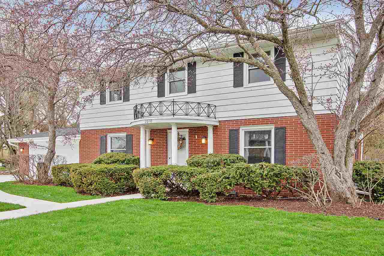 3310 CAMEO, Allouez, WI Starry Realty