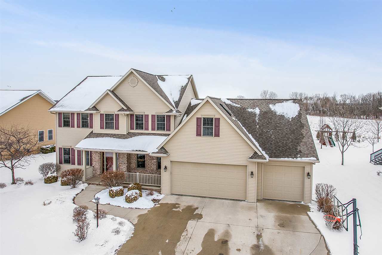 1427 BINGHAM, Ledgeview, WI Starry Realty