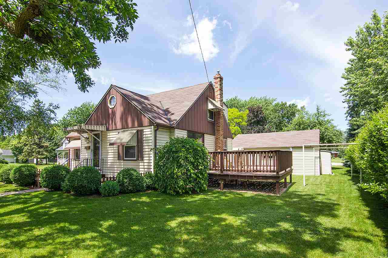 830 GRANT, De Pere, WI Starry Realty